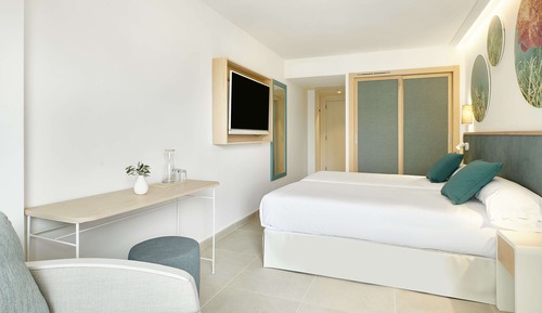 Premium Room, Connecting Rooms (4 Adults & 2 Children)