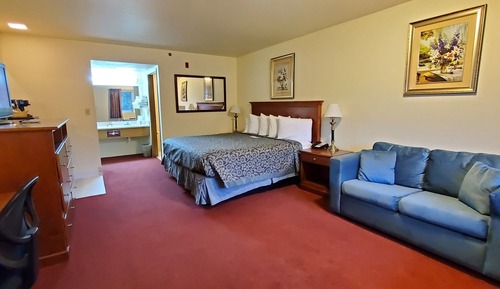 Executive Studio Suite, 1 King Bed with Sofa bed, Non Smoking