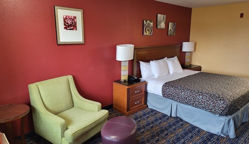 Deluxe Room, 1 King Bed, ADA, Non Smoking
