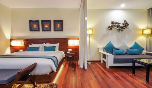 Elegant Suite