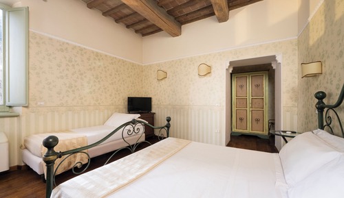 Superior Triple Room