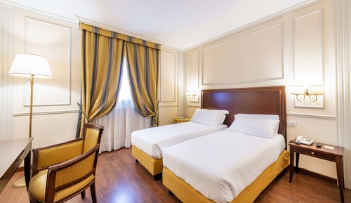 Classic Room, 2 Twin Beds, Non Smoking