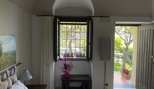 Double Room Single Use, Garden View