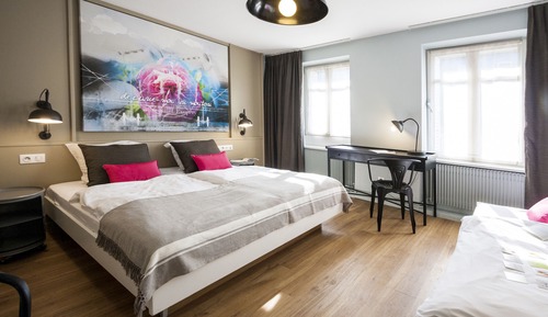 Comfort Triple Room