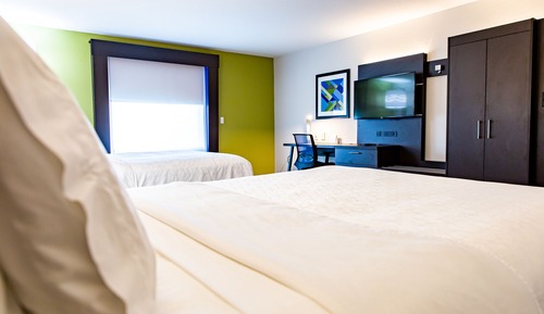 Standard Room, 2 Queen Beds, Accessible (Communications)