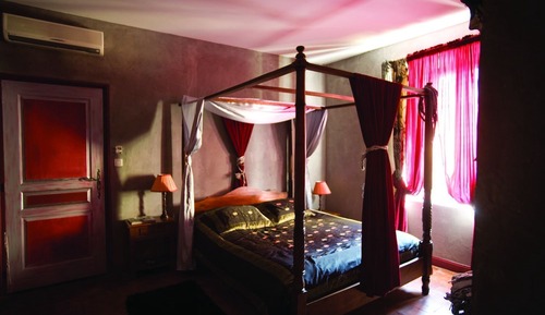 Romantic Triple Room