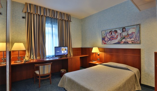 Single Room