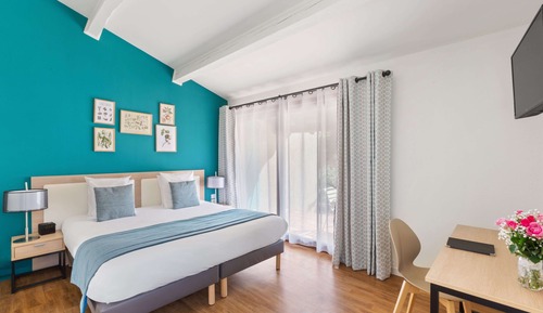 Standard Room, 1 King Bed, Non Smoking (Twin bed on request)