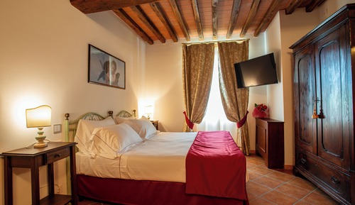 Superior Triple Room, Valley View
