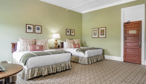 Deluxe Room, 2 Queen Beds