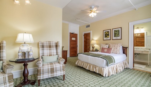 Traditional Room, 1 Queen Bed