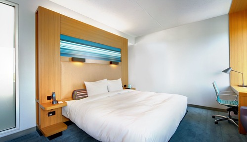 Room, 1 King Bed, Non Smoking