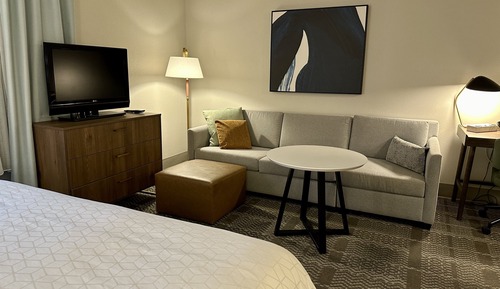 Studio Suite, 1 Queen Bed, Kitchen