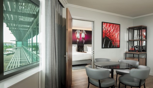 Suite (Rose)
