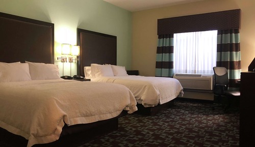 Room, 2 Queen Beds, Accessible, Non Smoking
