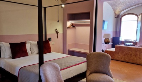 Deluxe Suite, 1 Double Bed with Sofa bed