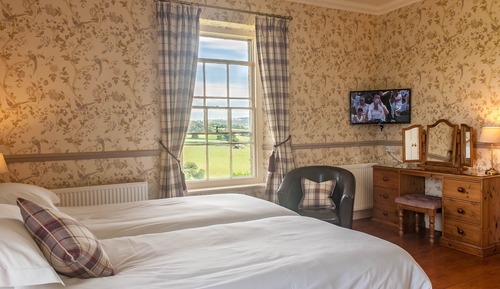 Twin Room, Ensuite (Super king)