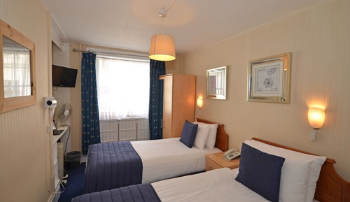 Twin Room, Ensuite