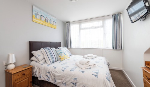 Double Room, Ensuite (Small room 7 2nd Floor)