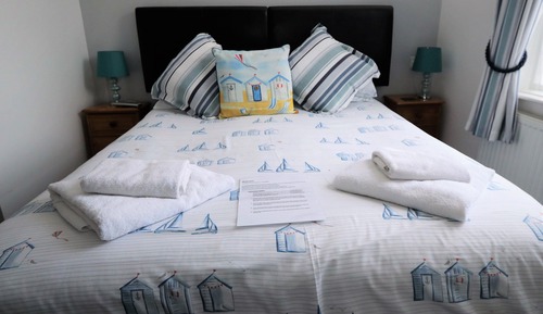 Superior Double Room, Ensuite, Ground Floor (Room 9)