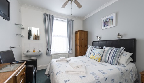 Double Room, Ensuite (Small - Room 3, 1st Floor)