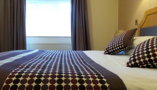 Basic Double Room, 1 Double Bed, Smoking