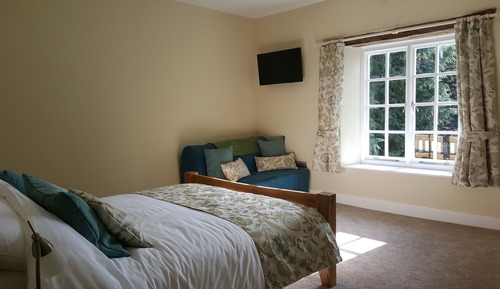 Luxury Double Room, 1 King Bed with Sofa bed, Ensuite, Garden View