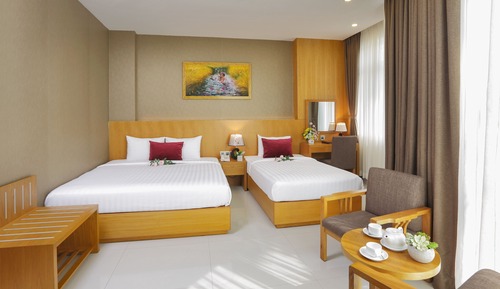 Suite Triple Room