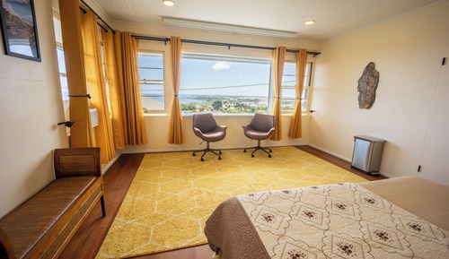 Classic Suite, 1 King Bed, Non Smoking