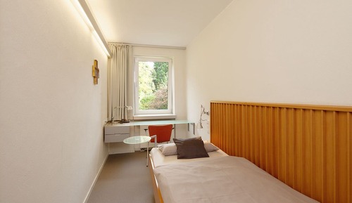 Basic Single Room