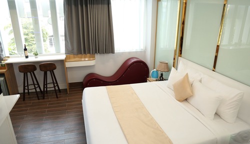 Deluxe Double Room Single Use