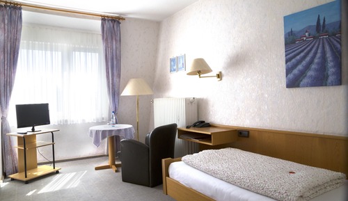 Classic Single Room