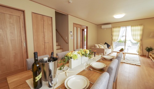 House, 4 Bedrooms
