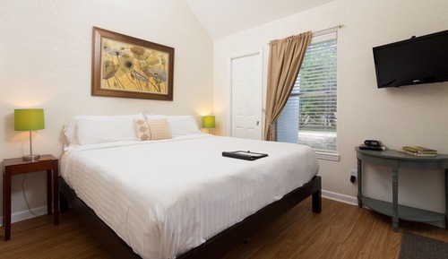 Family Cottage, 1 King Bed with Sofa bed
