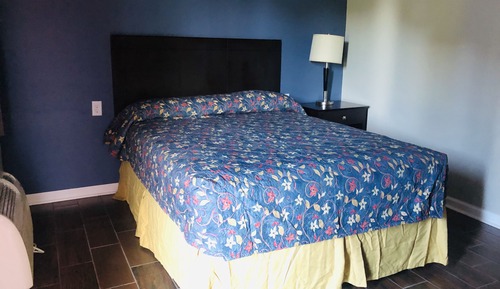 Deluxe Room, 1 King Bed
