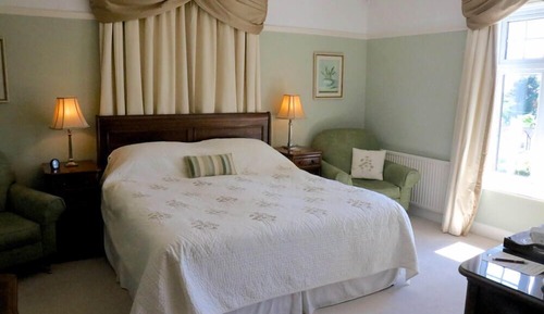 Wisteria Room