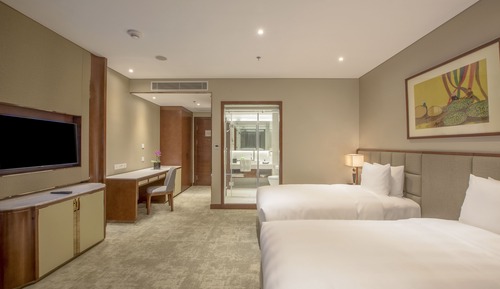 Deluxe Room, 2 Twin Beds, Smoking