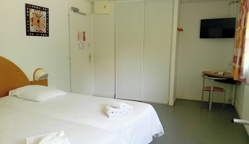 Twin Room (2 pers)