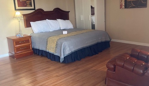 Deluxe Single Room, 1 Queen Bed, Non Smoking