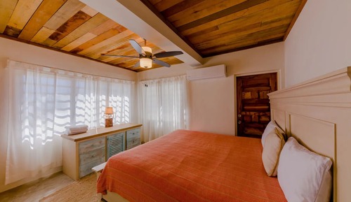 Comfort Apartment, 3 Bedrooms, Beach View (Villa 1)