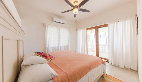 Comfort Apartment, 3 Bedrooms, Beach View (Villa 2)