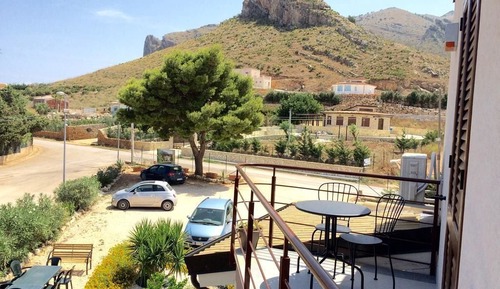 Traditional Double Room, Balcony, Valley View