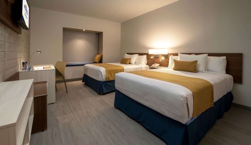 Room, 2 Double Beds, Accessible, Non Smoking (Mobility)