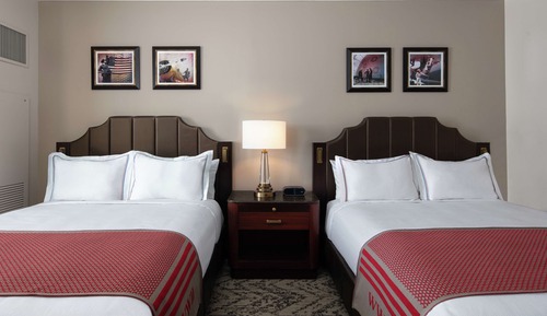 Accessible Room, 2 Queen Beds, Bathtub