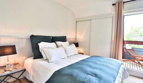 Double Room, Ensuite, Garden View (Île Renaud Vue Mer)
