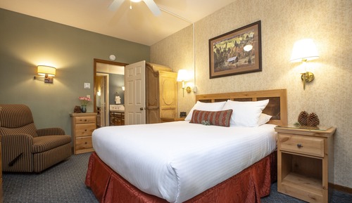 Condo, 1 Bedroom, Kitchenette