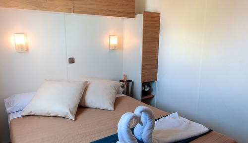 Premium Bungalow, 2 Bedrooms (Dalí)
