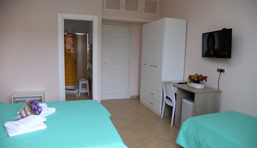 Deluxe Room (Rosa)