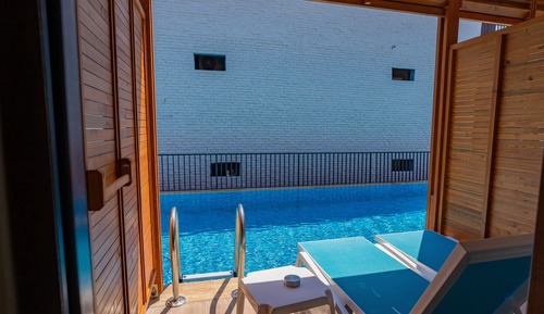 Standard Room, Private Pool, Pool View