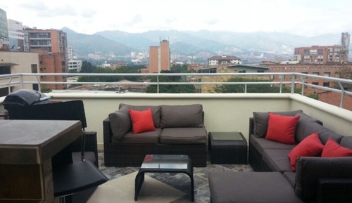 Comfort Penthouse, 3 Bedrooms, Mountain View (401)